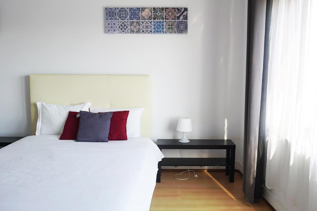 Oporto Trindade Residence Bagian luar foto