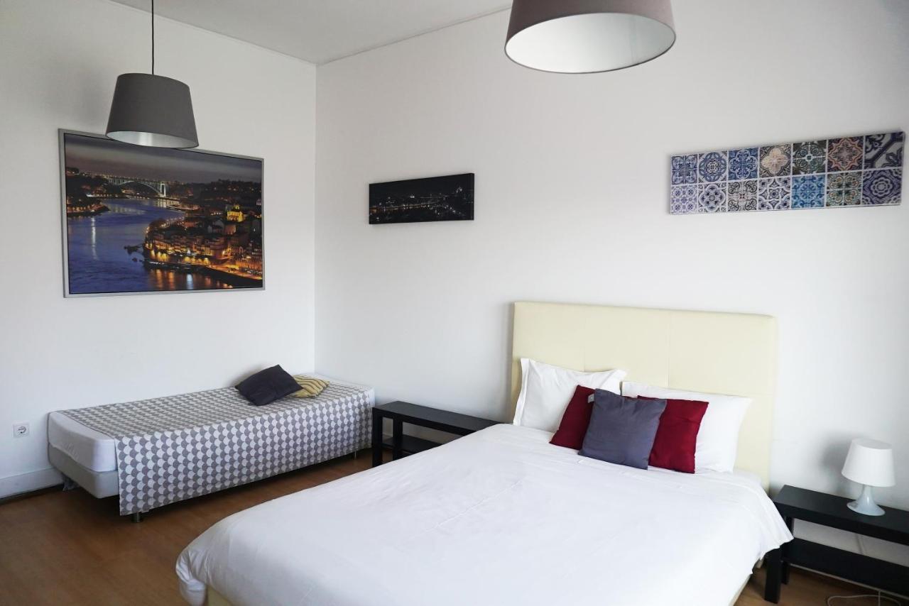 Oporto Trindade Residence Bagian luar foto