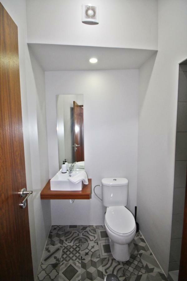 Oporto Trindade Residence Bagian luar foto